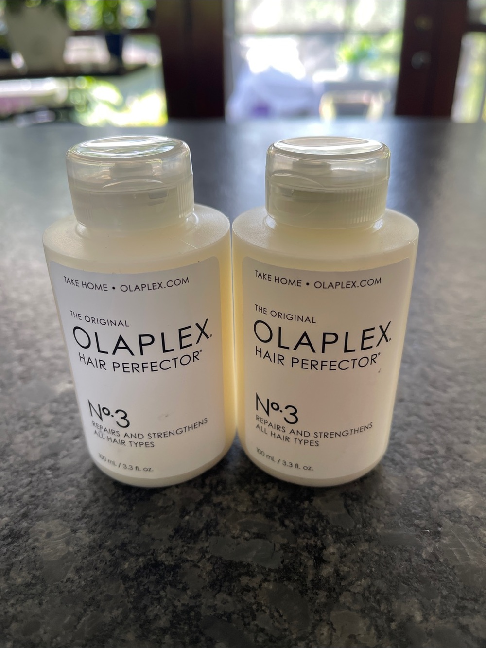 OLAPLEX Nº.3 HAIR PERFECTOR Repairs and Strengthens for all hair types 2 bottles - Picture 4 of 5